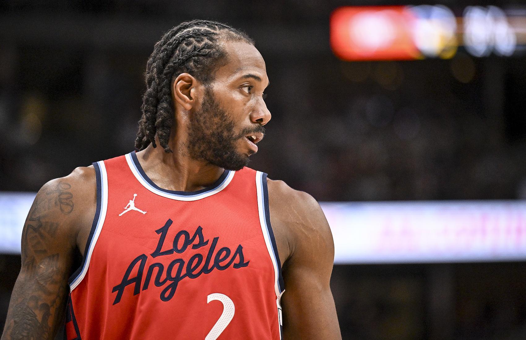 开云下载-烤肉姐：小卡广州行首日希望他享受私人时间 行程很私密&amp;amp;未被打扰