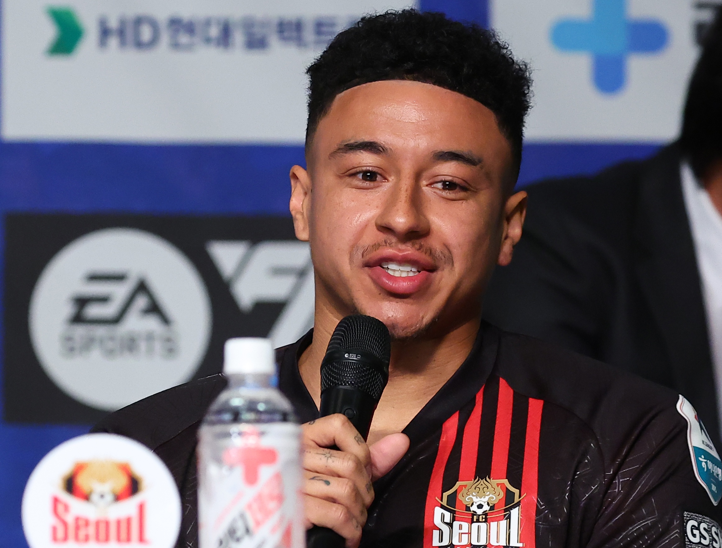 开云下载-邮报：林加德与一些意甲和英格兰球队进行谈判，目前是自由身