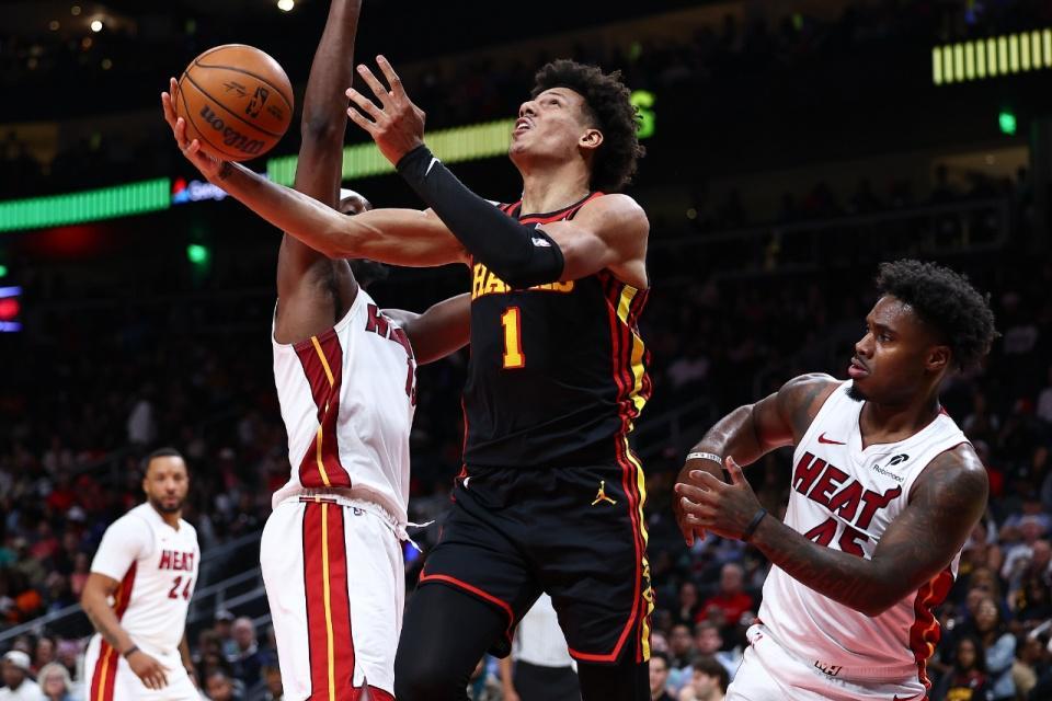 开云登录网址入口-第30胜！希罗复出24分热火31分大胜老鹰 杰伦16+16+11